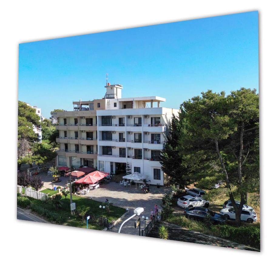 Hotel Antik Golem  Bagian luar foto